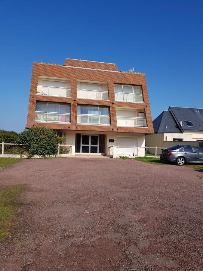 Studio Front De Mer Apartment Ouistreham Exterior photo